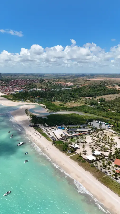 Faixa de praia de Maragogi vista de cima